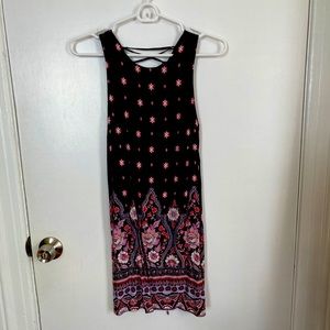 Sleeveless dress